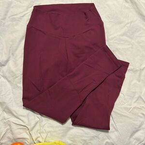 CLS scrunch butt leggings